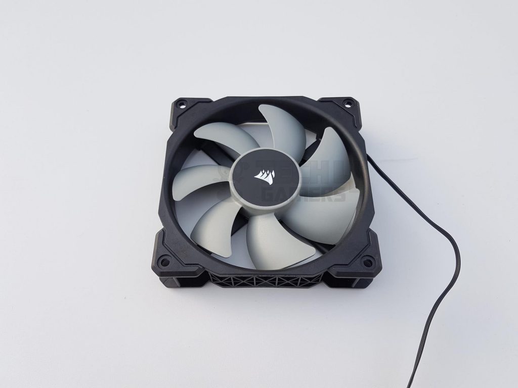 Corsair Hydro Series H150i Pro RGB Liquid CPU Cooler