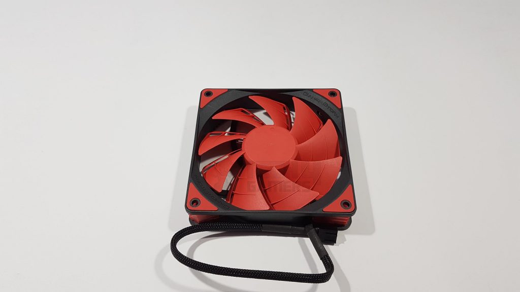 Deepcool Gamer TF120 Closer Look