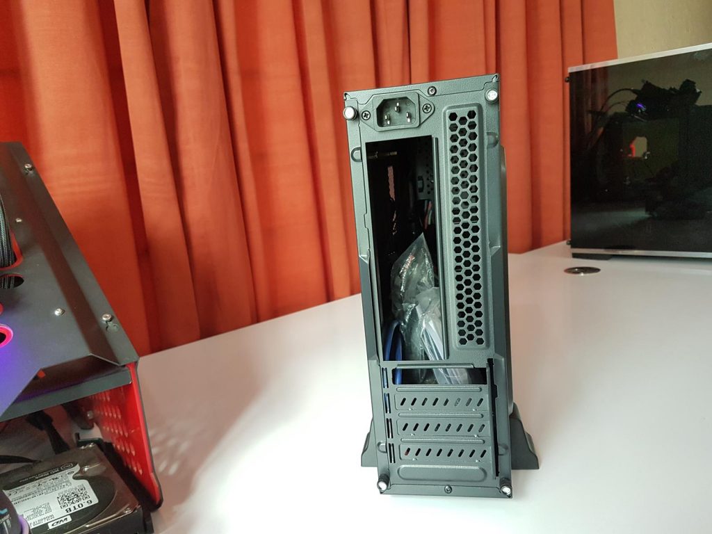 Aerocool PGS QX Chassis Bottom Side