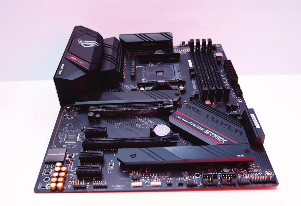 Asus ROG Strix B550-F Gaming (WI-FI)