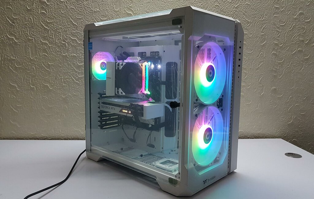 Thermaltake View 51