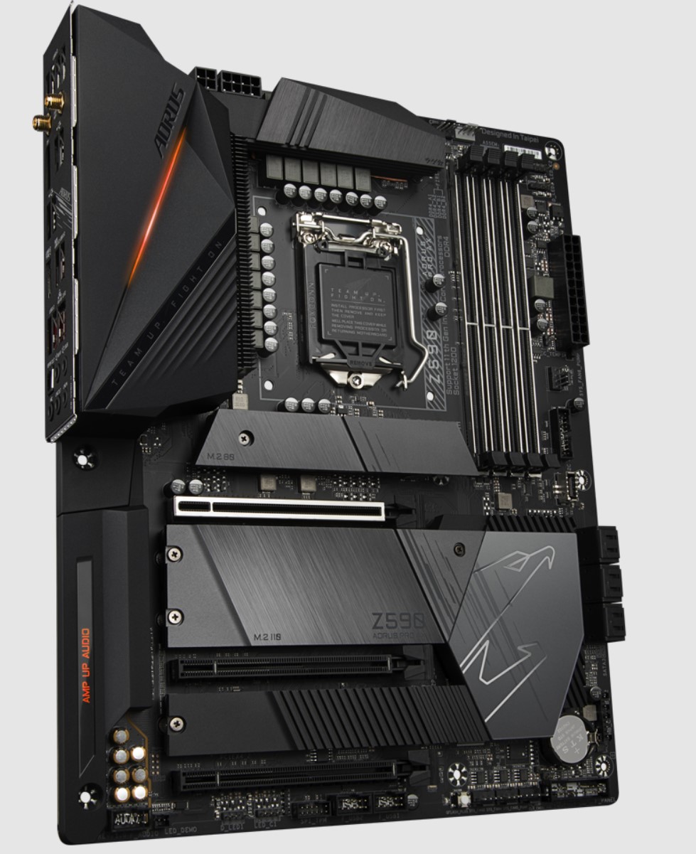 GIGABYTE Z590 AORUS PRO AX