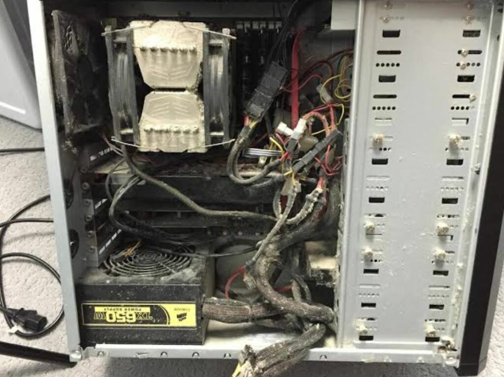 A dusty PC