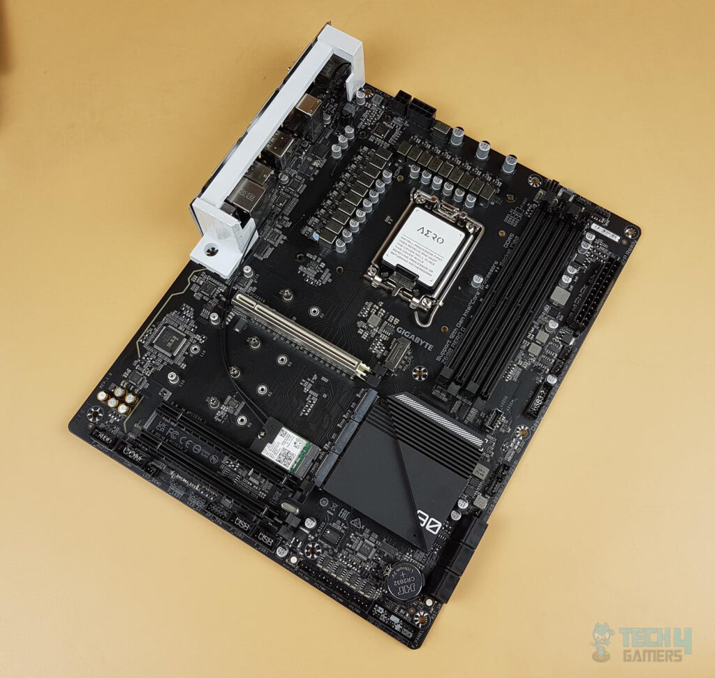 Z690 Motherboard