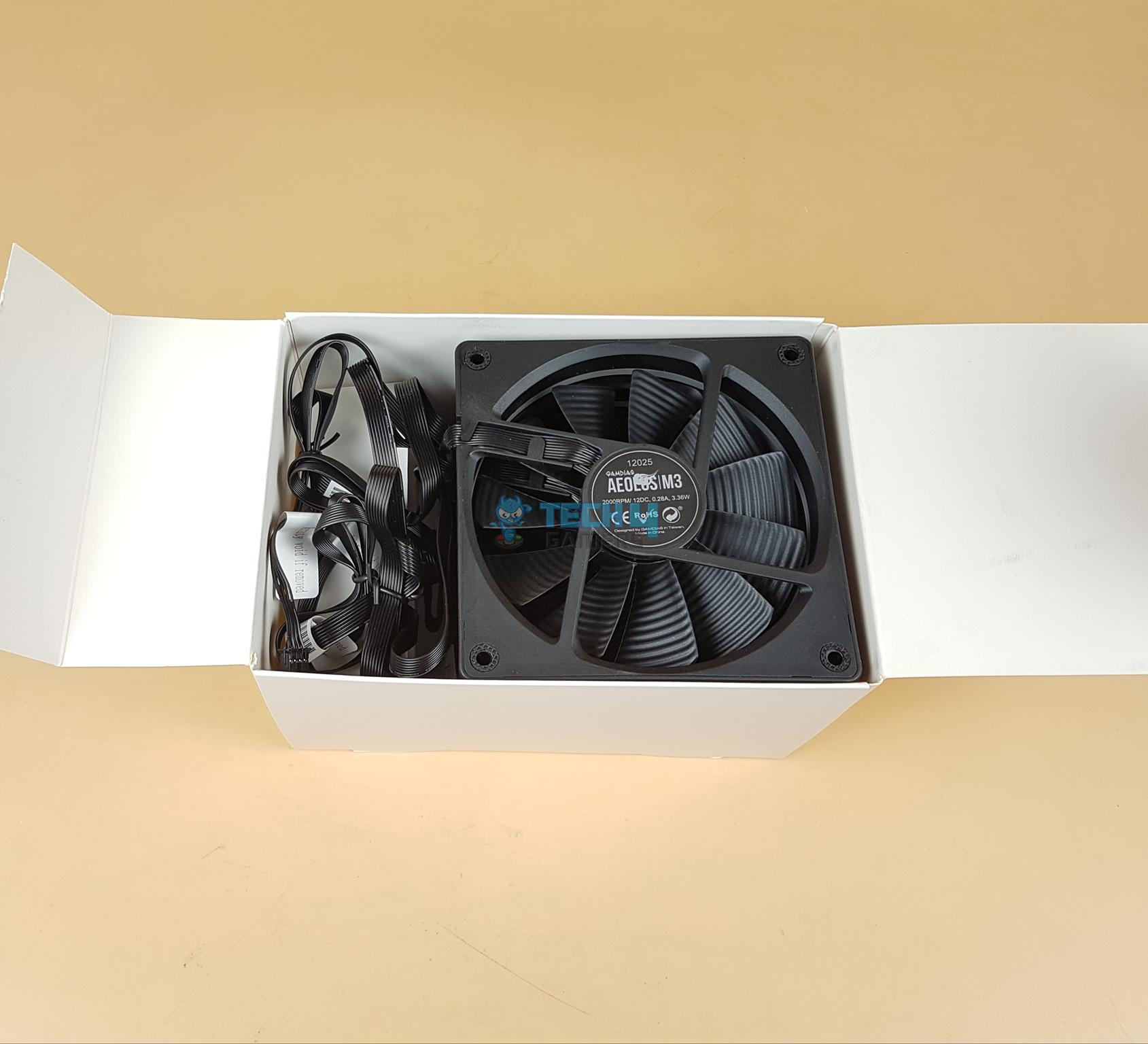 GAMDIAS M3-1204R A-RGB Fans