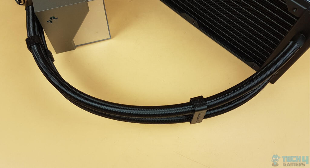 DeepCool LT520 Tubing