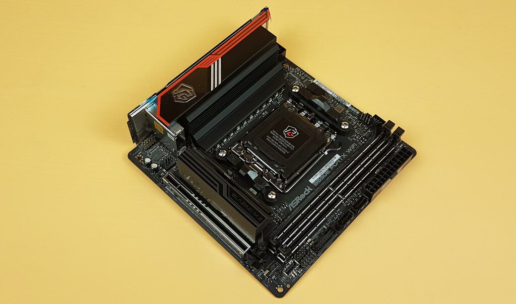 Mini-ITX Form Factor Motherboard 