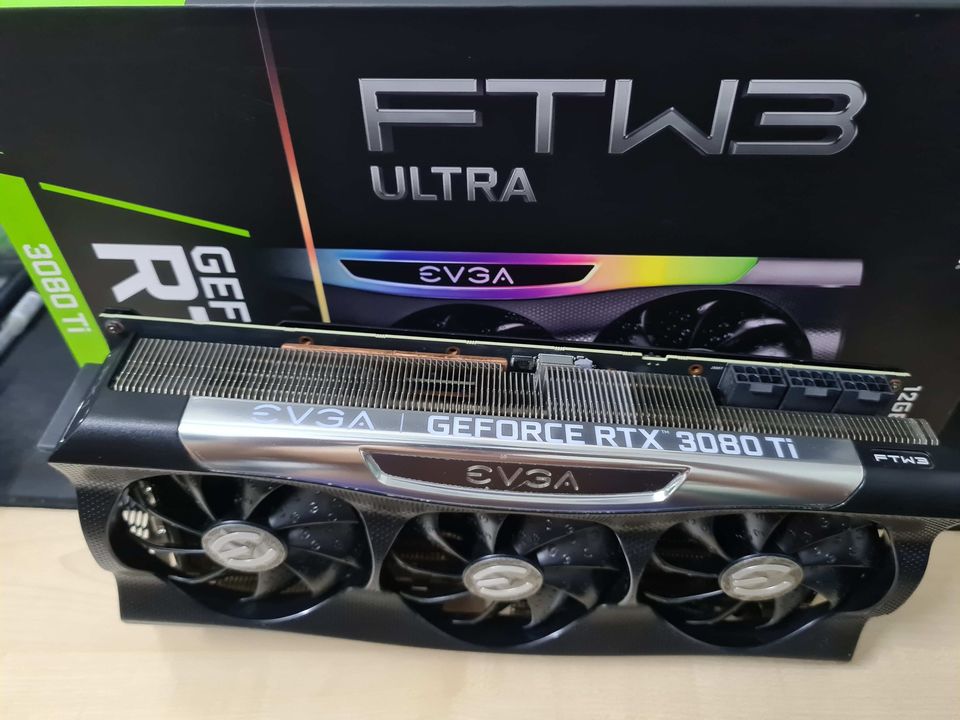 EVGA GeForce RTX 3080 Ti FTW3 Ultra Gaming