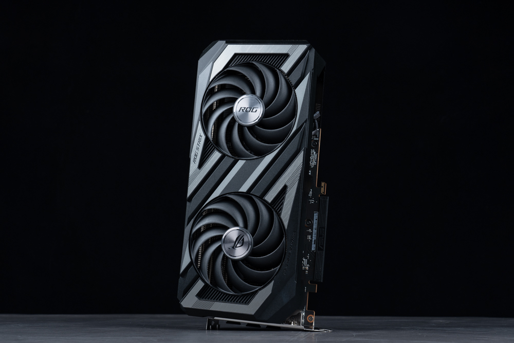 ASUS ROG Strix Radeon RX 7600 OC Edition