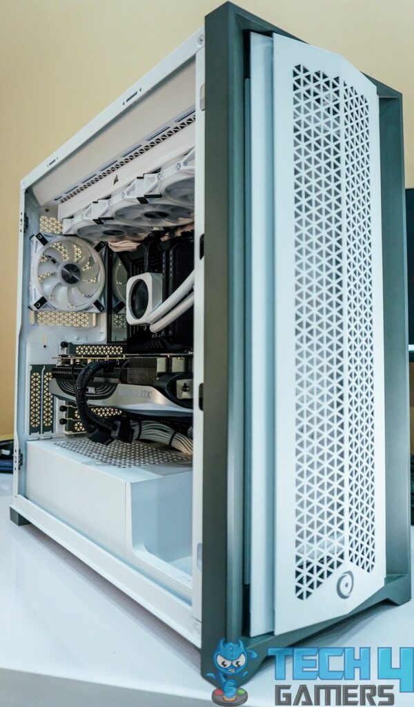 Corsair 5000D Airflow White (Image By Tech4Gamers)