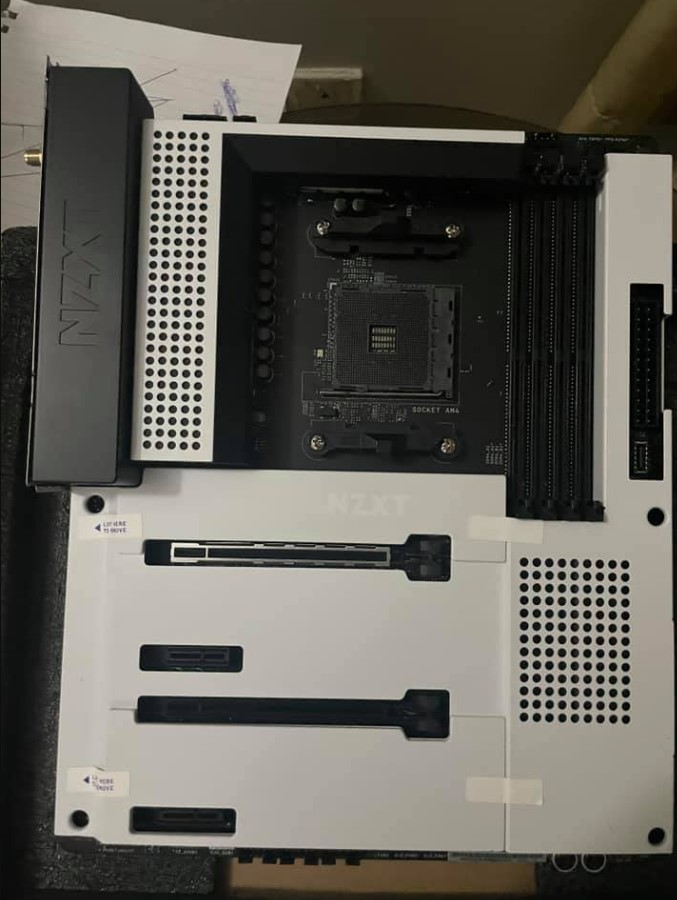 NZXT N7 B550